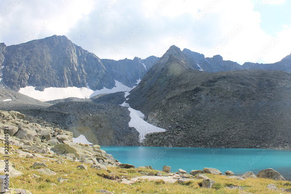 Obraz premium Akchan lake