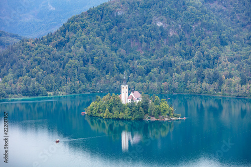 Wallpaper Mural Inselkirche in Bled Torontodigital.ca