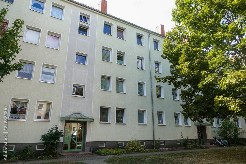 Sanierter Plattenbau Sanierter Plattenbau