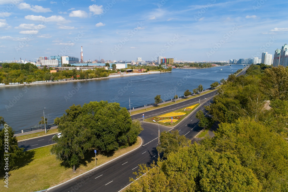 Nagatinskaya embankment in the city of Moscow. Nagatinskaya embankment in the city of Moscow.