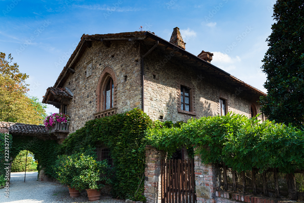 Castel Visconti Castel Visconti