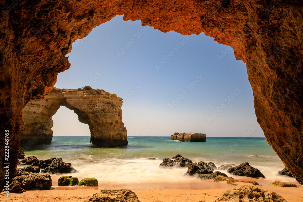 Stone arch at Praia de Albandeira