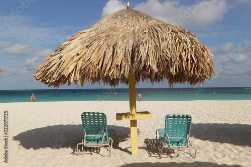 Tableau sur toile Espreguiçadeiras na praia