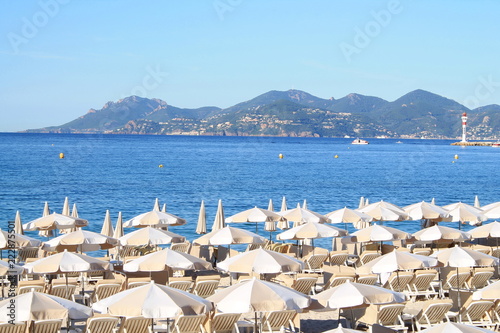 Magnifique plage de la Croisette à Cannes, Cote d'Azur, France