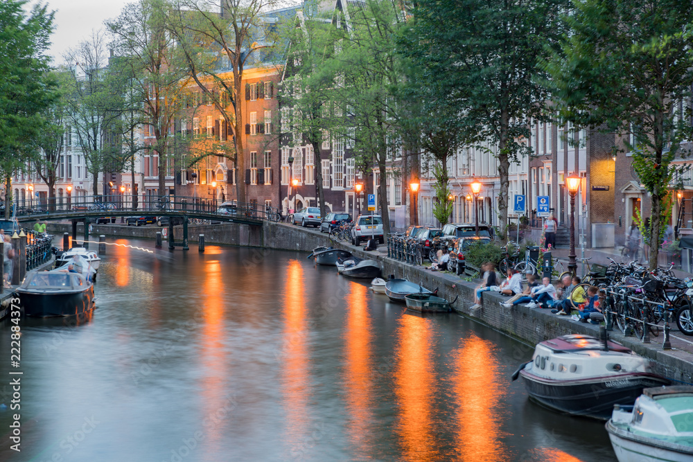 Fototapeta premium Beautiful cityscape and canal around the city