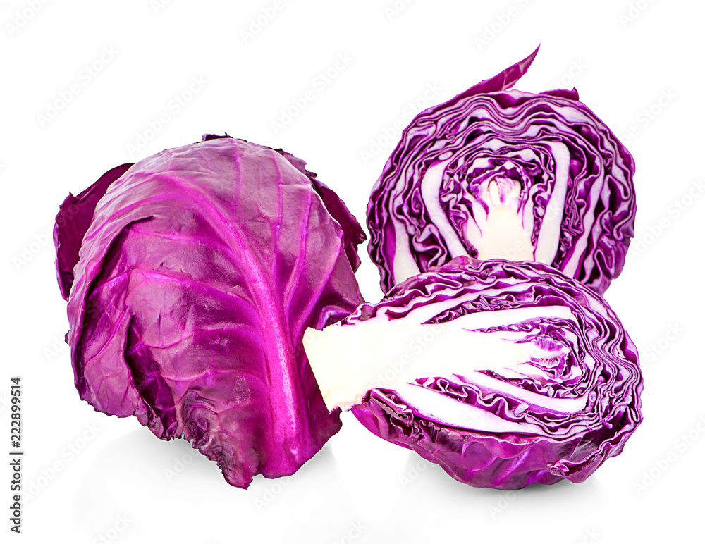 Obraz premium Purple cabbage isolated on white background