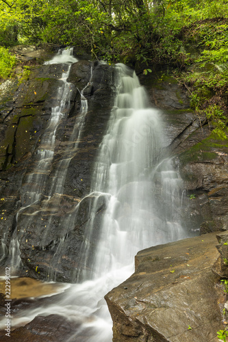 Juney Whank Falls Waterfall photo