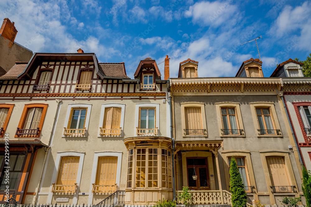 Fototapeta premium Quartier des maisons anglaise à Vichy