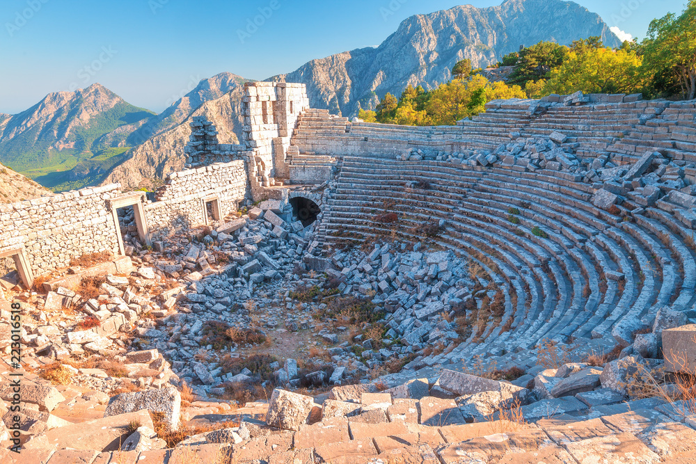 Fototapeta premium The Ancient Greek Ruins of Termessos in Turkey