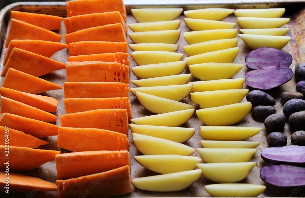 Obraz premium Different types of potatoes.