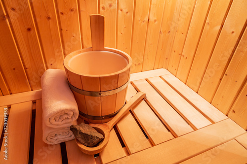 Photos eine kleine private finnische Sauna mit Zubehör