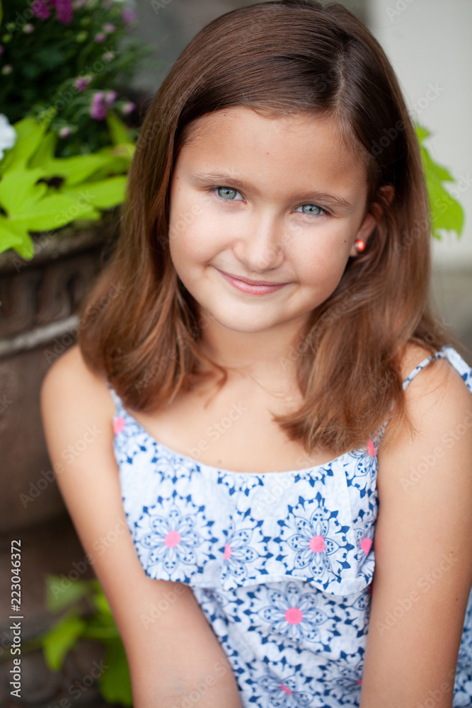8 year old girl smiling Stock Photo