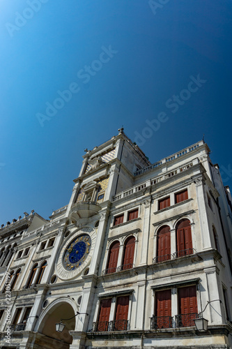 Obraz na płótnie The clock tower of St. Mark square (Torre dell'Orologio di piazza San Marco) in Venice, Veneto, Italy w salonie