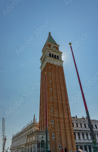 Obraz na płótnie Bell Tower St Mark's Square (Campanile in piazza San Marco), Venice, Veneto, Italy. Piazza San Marco is one of the main travel attractions in Italy. w salonie