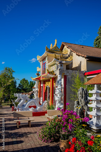 La Pagode Phat Vuong Tu à Noyant-d'Allier photo