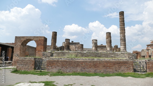 Pompeii ruins