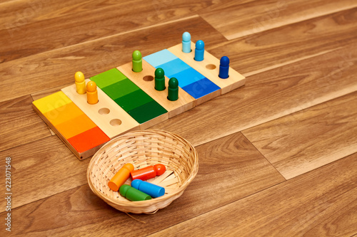 Montessori wood color gamut photo