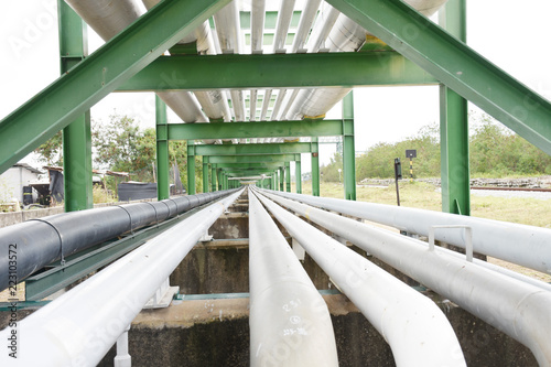 Gas pipe