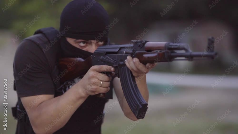 The security guards are trained to shoot guns at the shooting range. The security guards are trained to shoot guns at the shooting range.