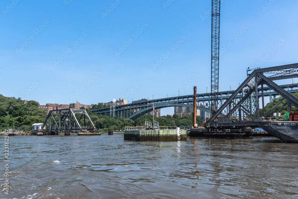 Spuyten Duyvil Bridge over the Harlem River, Manhattan, NYC
