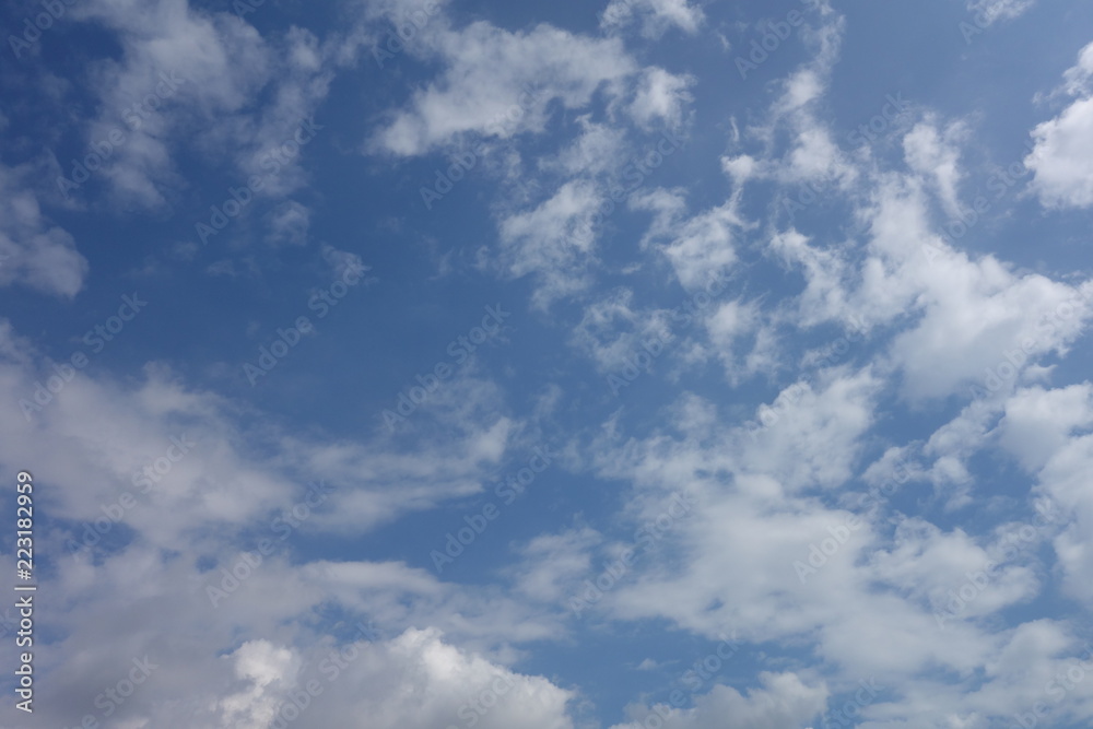 9月の空