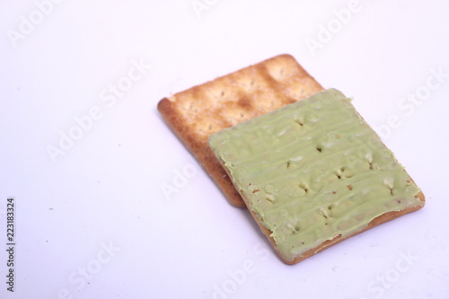 cracker with matcha jam toping