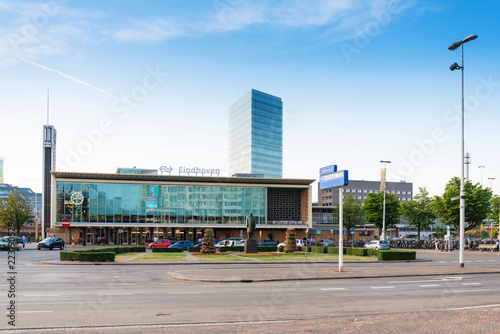 Fotografie EINDHOVEN, NETHERLANDS - JULY 27, 2018 : main train station Eindhoven, Netherlan