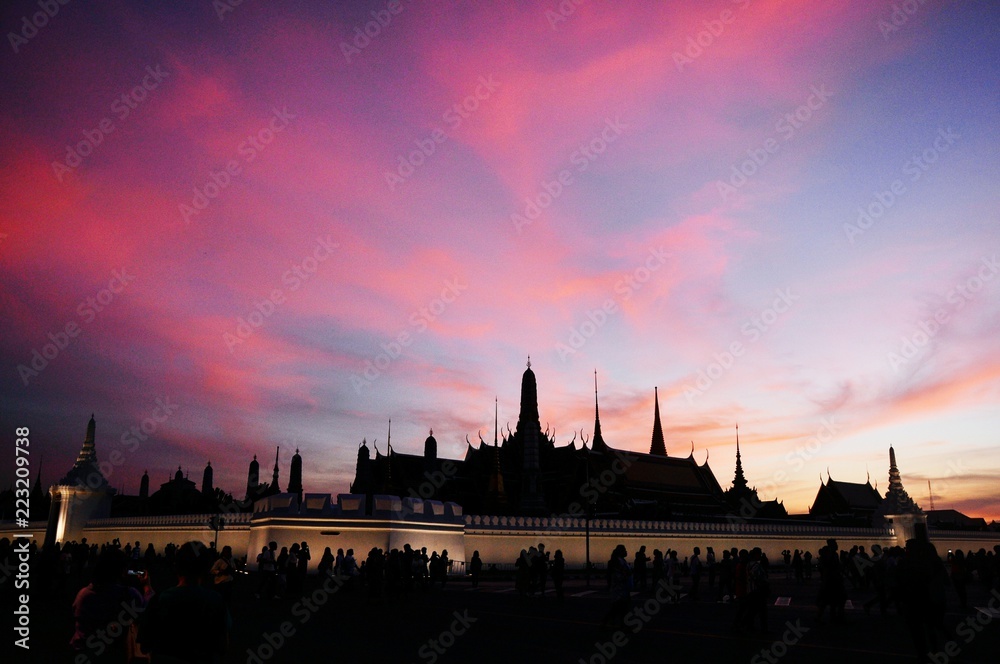 Wat Pra Keaw ,Bangkok Thailand in Twilight sky