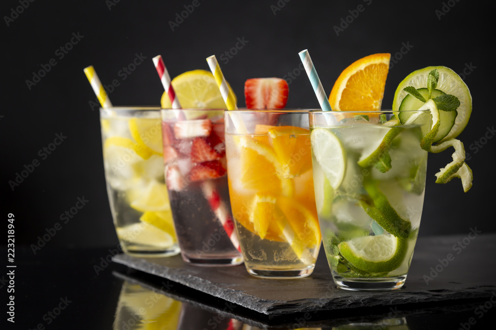 Fototapeta premium Fresh infused waters
