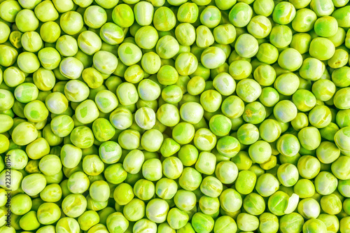  Green peas as background 