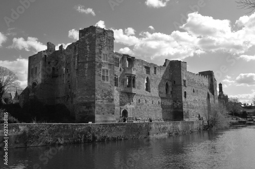 Black and white photo of Newark Castle ruins in England photo