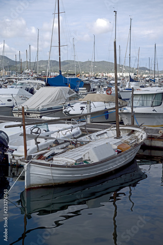Tableau sur toile Small Sailing Boat