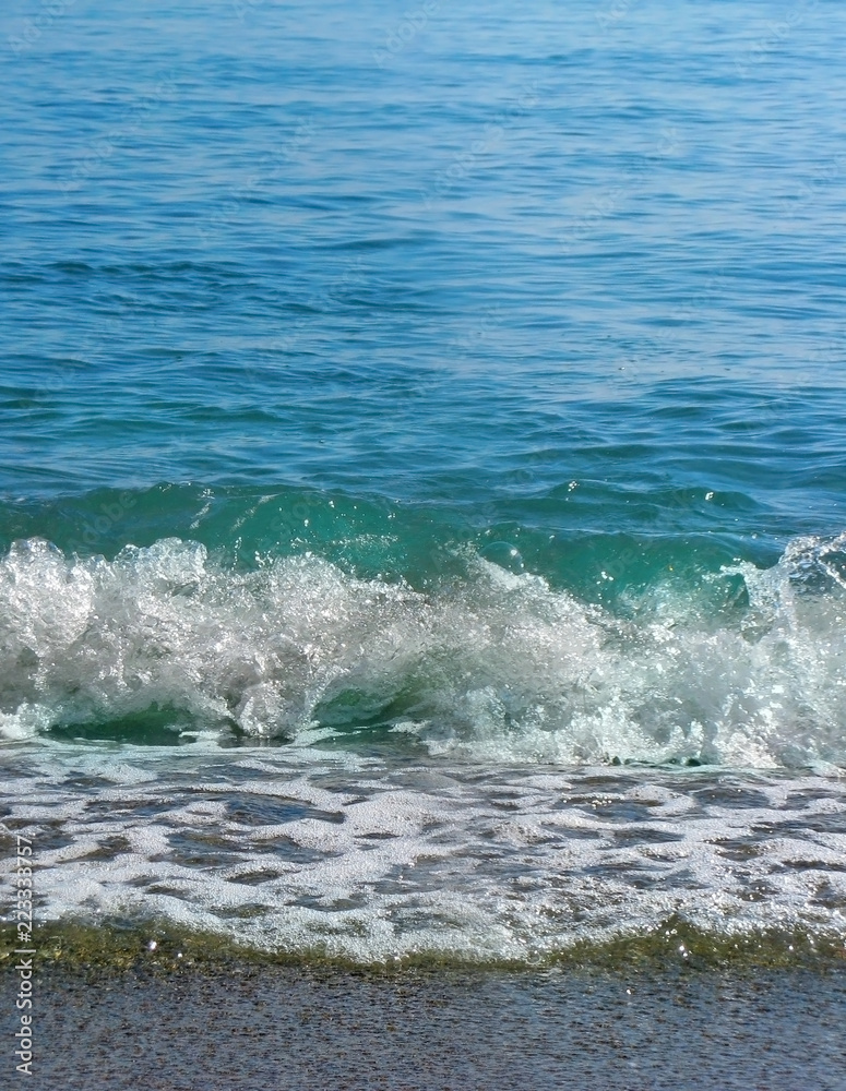 Fototapeta premium Sea emerald waves, Sicilia