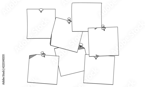 Leere Notizzettel mit Klammern – Minimalistisches Design für Büro und Organisation