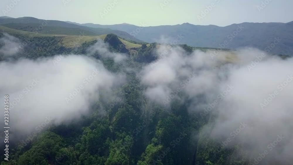 Madeira Berglandschaft über den Wolken Madeira Berglandschaft über den Wolken