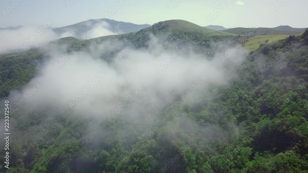 Madeira Berglandschaft über den Wolken Madeira Berglandschaft über den Wolken