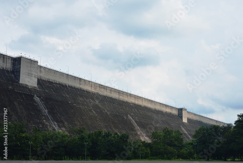 Khun Dan Prakarn Chon huge concrete dam in Thailand