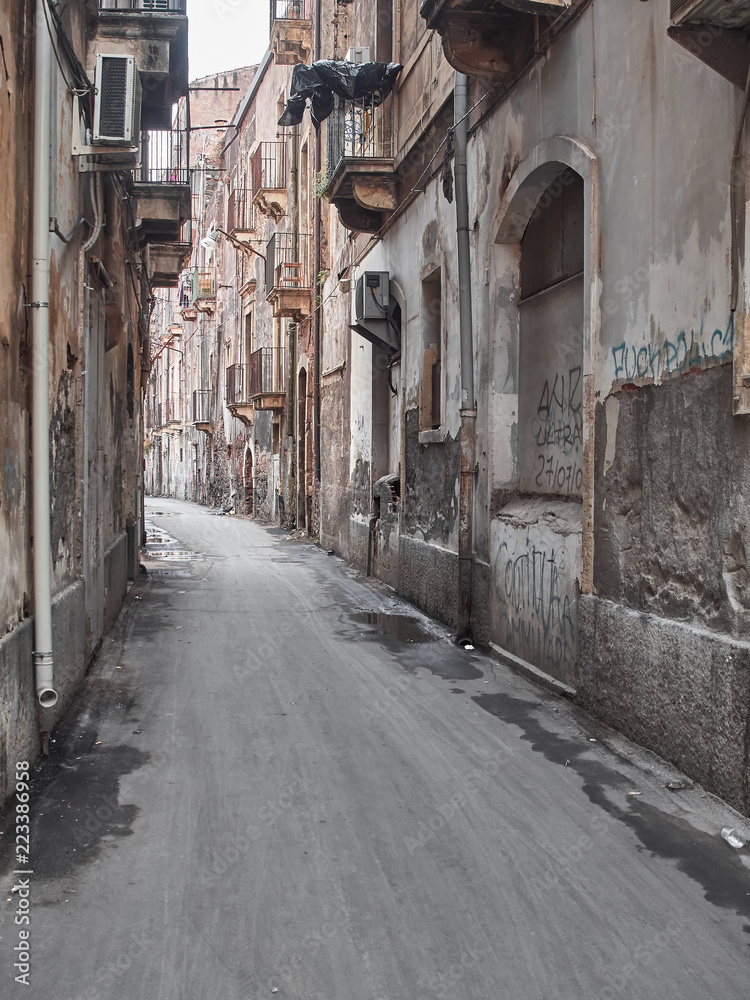 Fototapeta premium Strzał z ulicy w Katanii we Włoszech