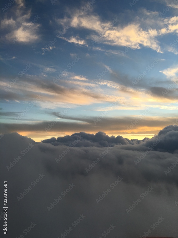 Obraz premium Sky Above Clouds