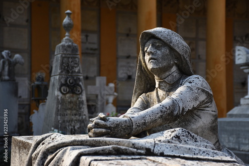 cimitero monumentale certosa di Bologna photo