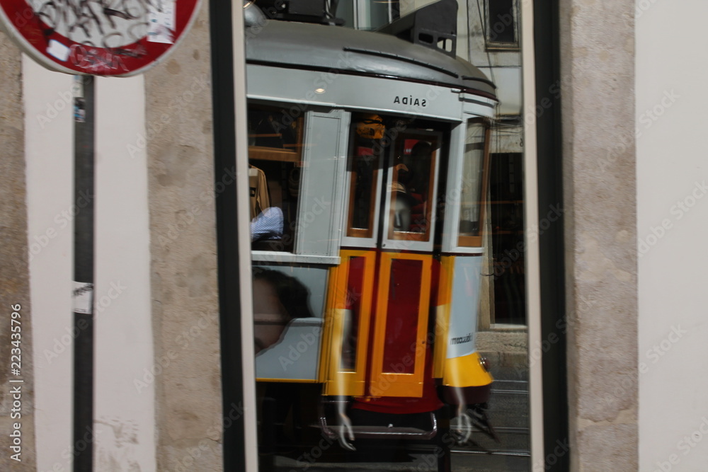 Fototapeta premium tram