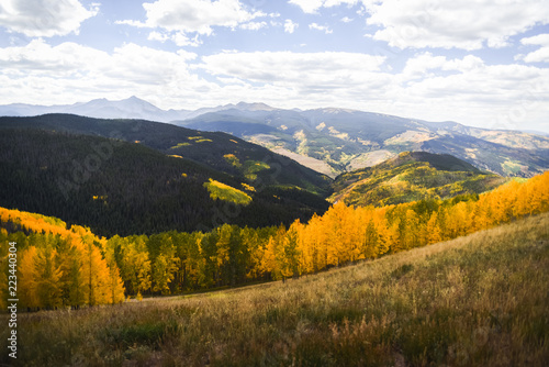 Landscape view of the Rocky Mountains during autmn as the leaves change colors. 