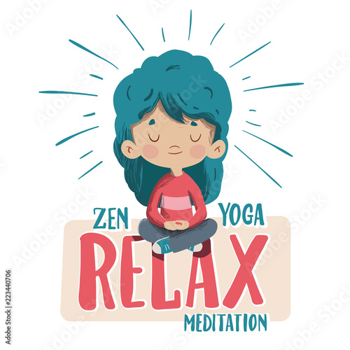 Niña meditando haciendo yoga