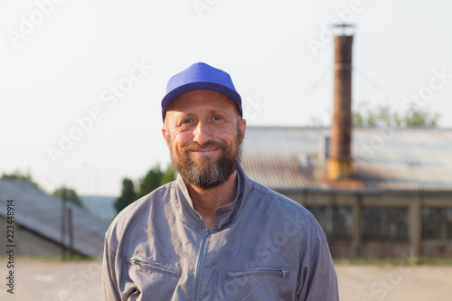 Fotografie portrait of an industrial manufacturing factory worker