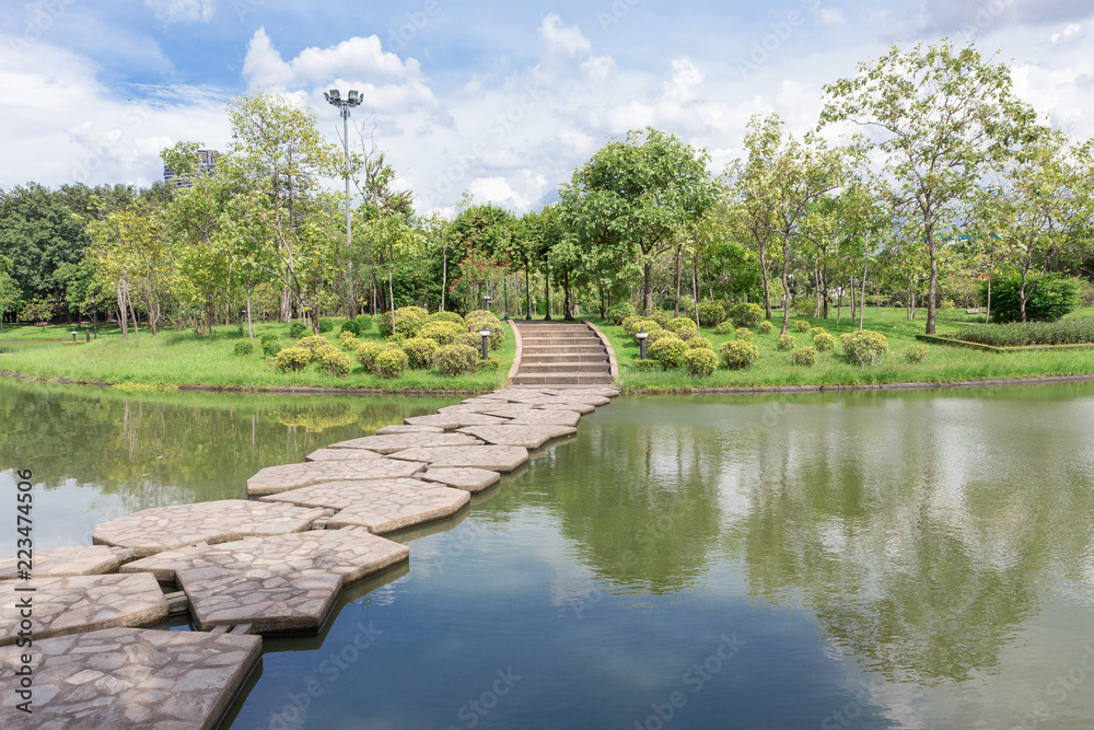Fototapeta premium Lake and bridge in the park