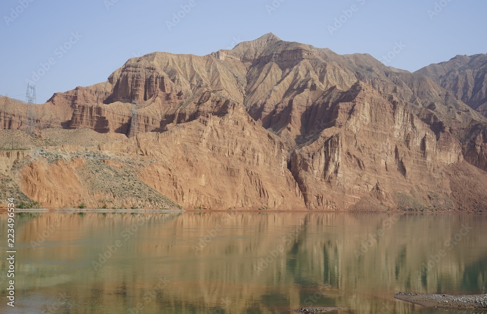 the Yellow River and mountain