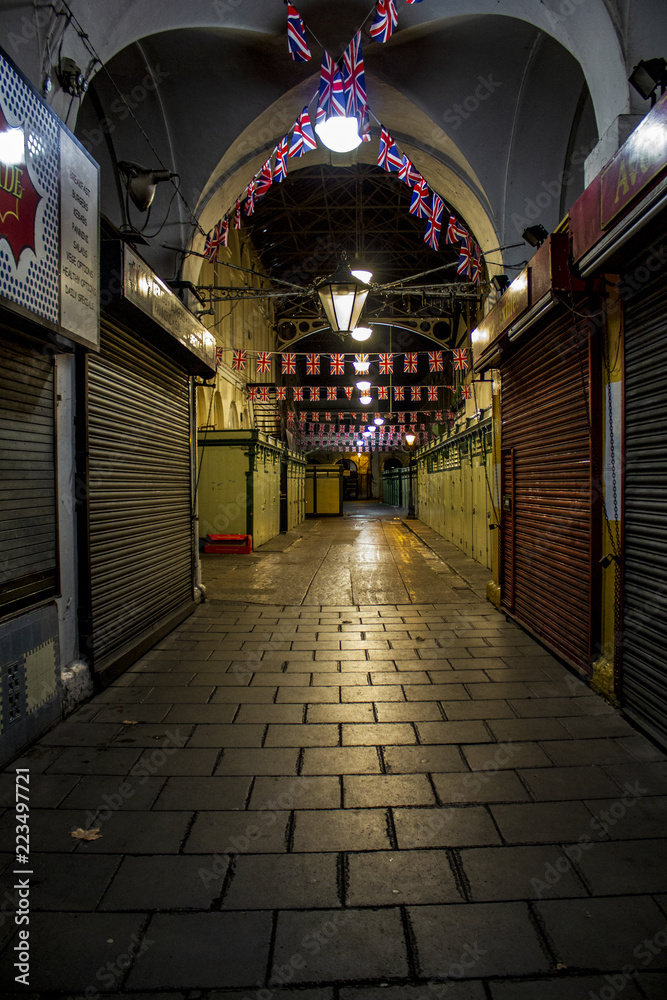 Fototapeta premium Cobbled Street