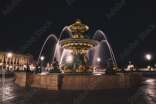 fountain at concorde at night in paris at night