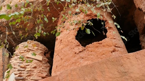 Grotte aux greniers de Nagou - Tandjouare - Togo - Nok photo