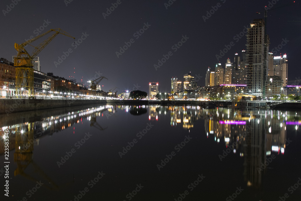 Fototapeta premium Puerto Madero - Buenos Aires
